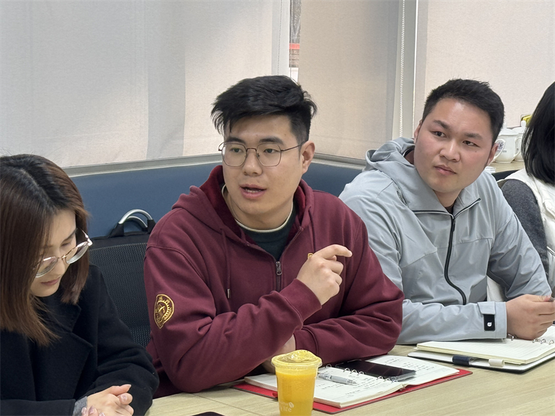 图3-思政老师发言.jpg