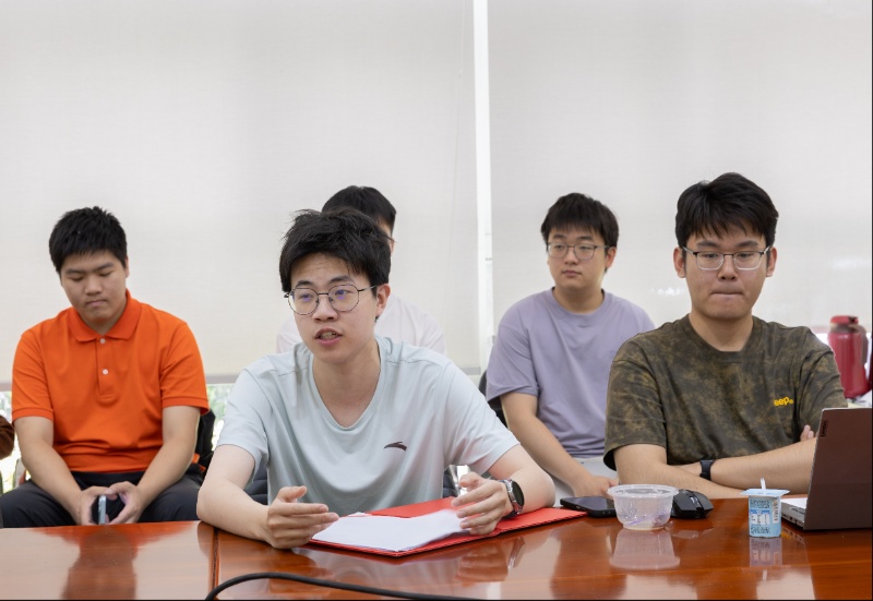 图四新_resized.jpg