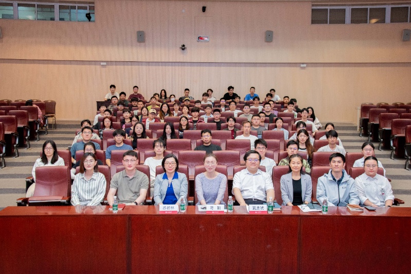 图7_合影留念_resized.jpg